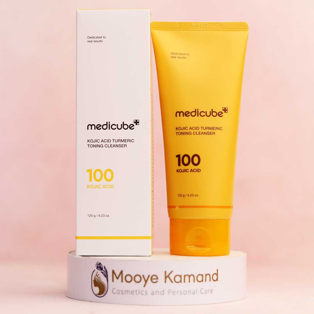 ژل شوینده روشن‌کننده صورت مدیکوب مدل Kojic Acid Turmeric Toning Cleanser