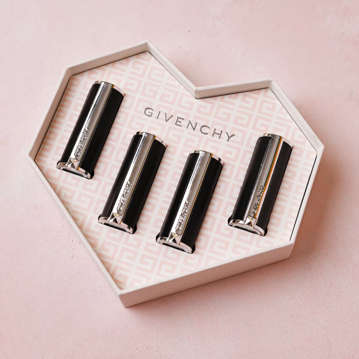 پالت رژ لب جامد مات اینتنس سیلک جیونچی GIVENCHY