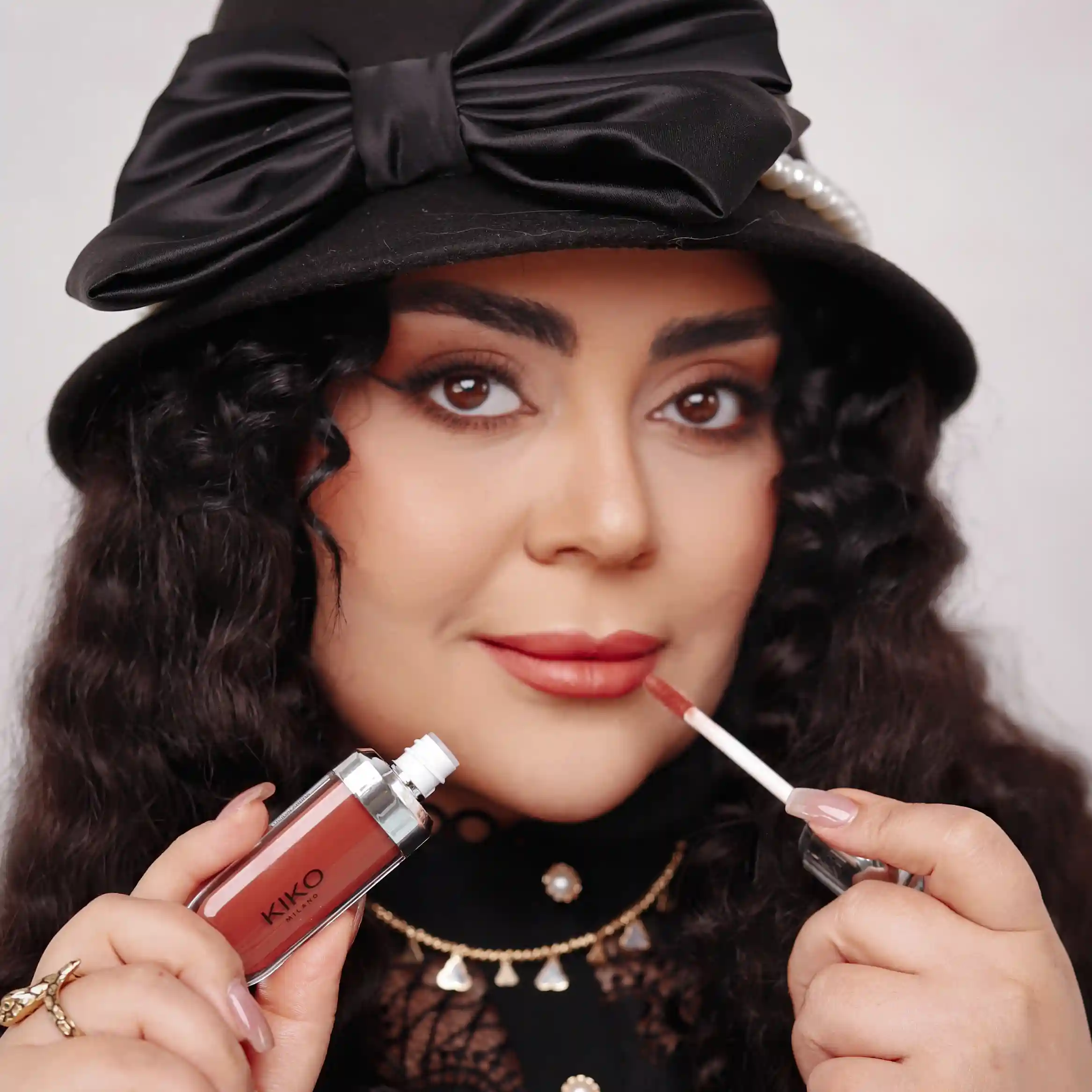 صفحه نخست موی کمند